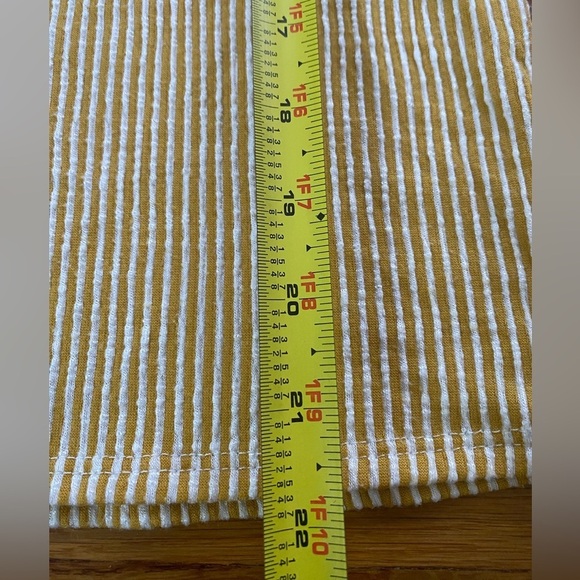 W5 Blouse Women’s Medium M Yellow White Striped Short Sleeve Square Neck Stretch - Picture 6 of 6